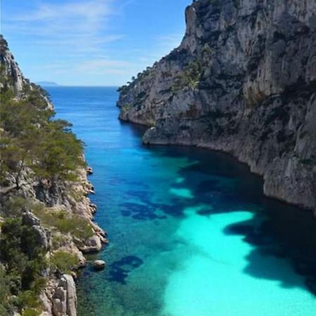 Indigo Apartment Cassis Bagian luar foto