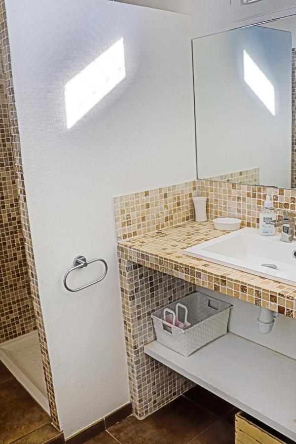 Indigo Apartment Cassis Bagian luar foto